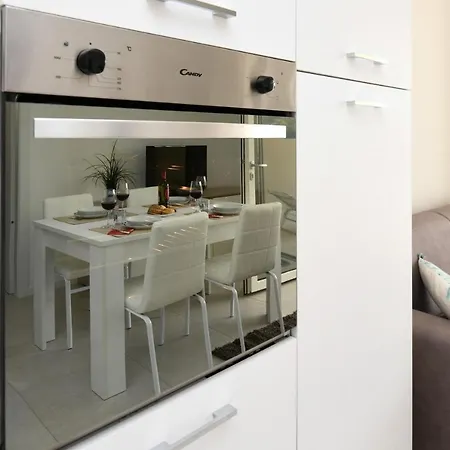 Meri By Garda Apartment *